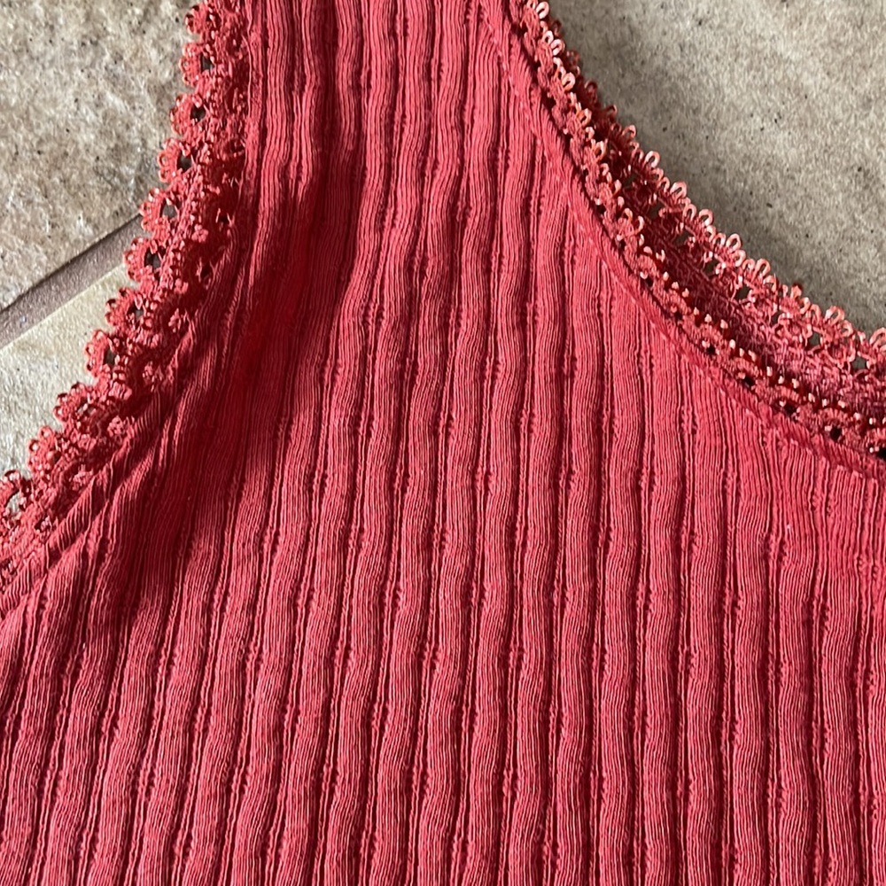 + nwot + ART CLASS Tank Top - Picture 3 of 4